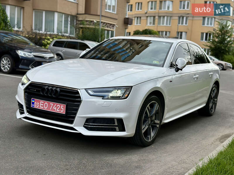 Седан Audi A4 2017 в Киеве