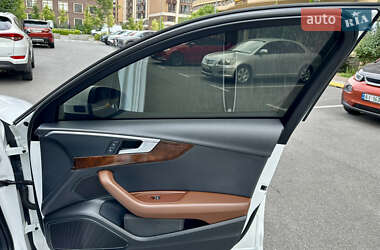 Седан Audi A4 2017 в 