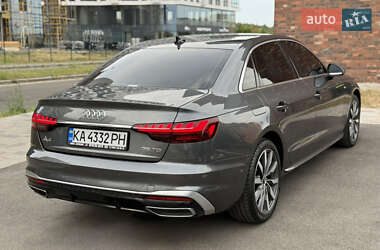 Седан Audi A4 2022 в 