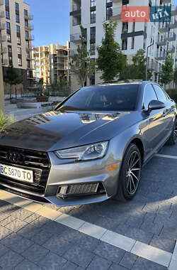 Седан Audi A4 2018 в 