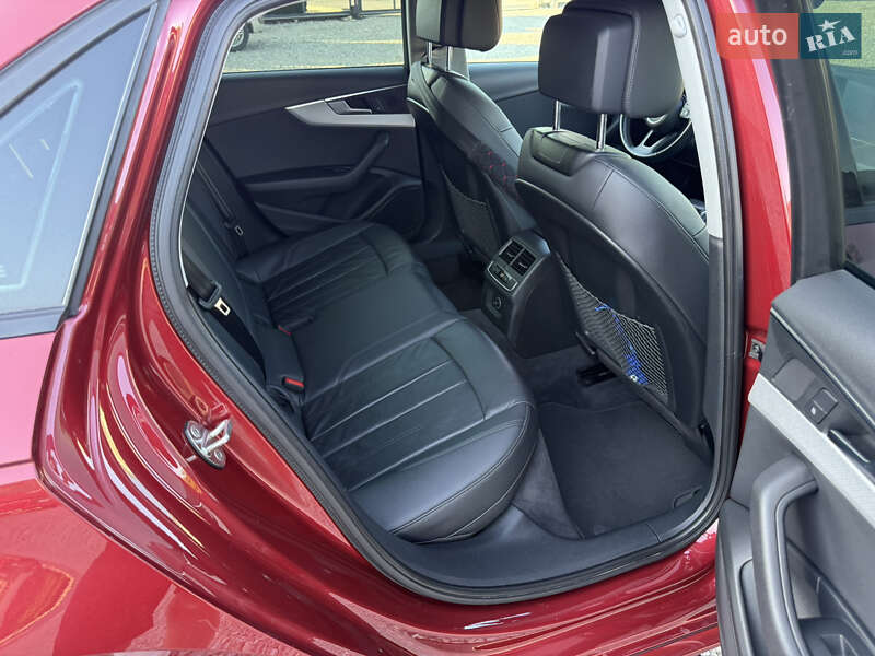 Седан Audi A4 2018 в Коломиї
