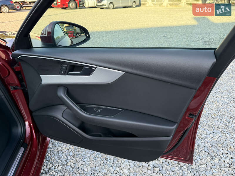 Седан Audi A4 2018 в Коломиї