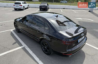 Седан Audi A4 2018 в 