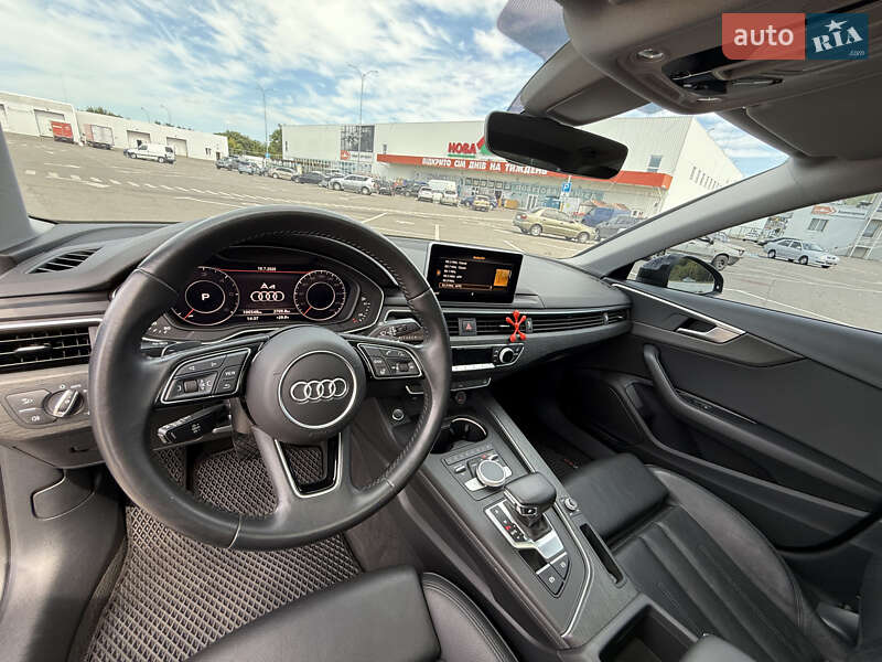 Седан Audi A4 2018 в Дніпрі