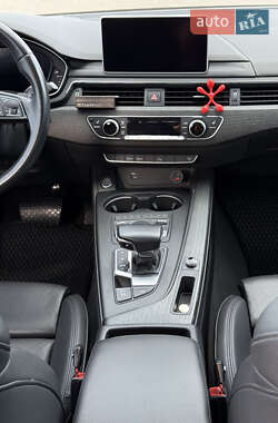 Седан Audi A4 2018 в 