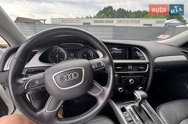 Седан Audi A4 2012 в 