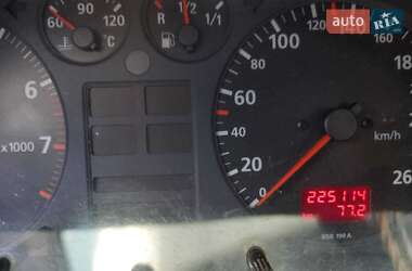 Універсал Audi A4 1997 в Умані