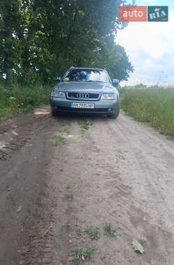 Універсал Audi A4 2000 в 