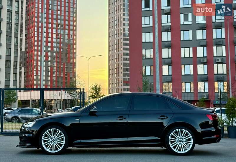 Седан Audi A4 2017 в Києві