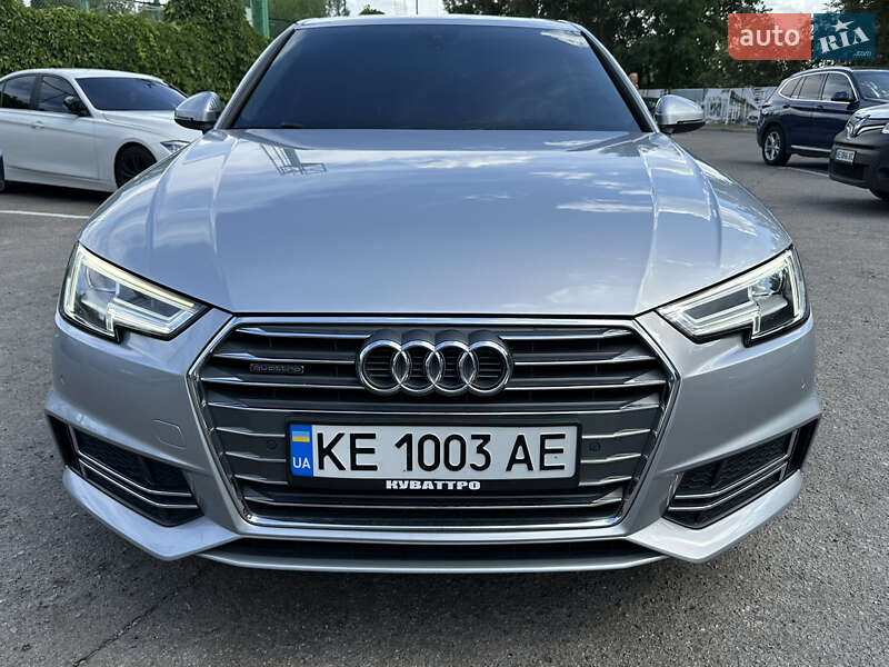Седан Audi A4 2017 в Дніпрі