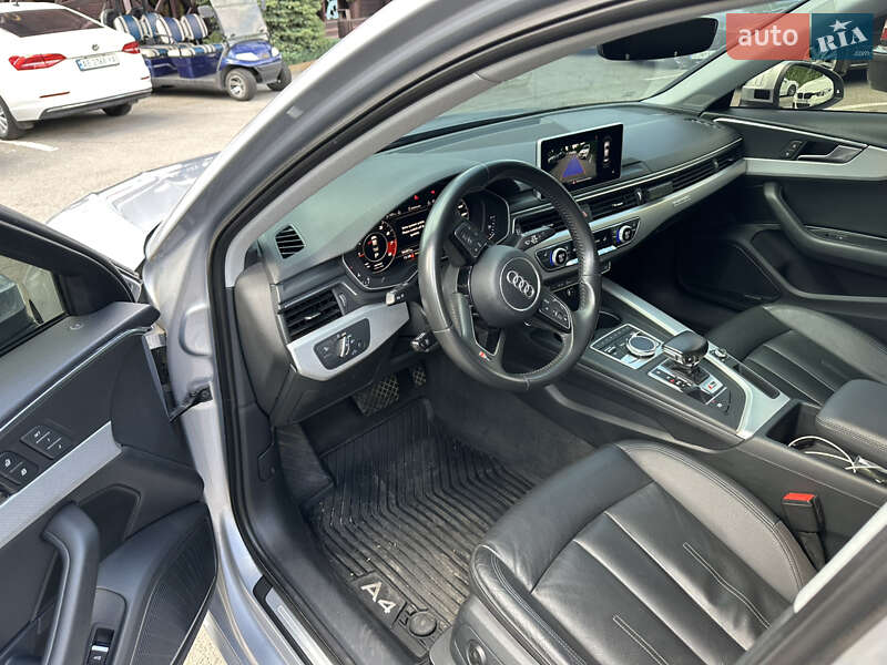 Седан Audi A4 2017 в Дніпрі