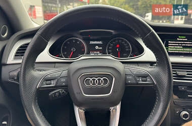 Седан Audi A4 2015 в 