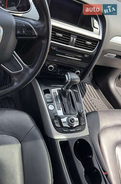 Седан Audi A4 2013 в 
