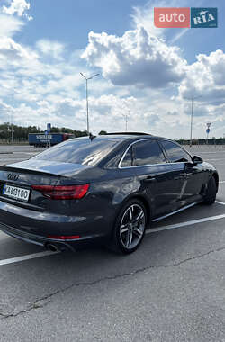 Седан Audi A4 2016 в 