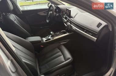 Седан Audi A4 2016 в 