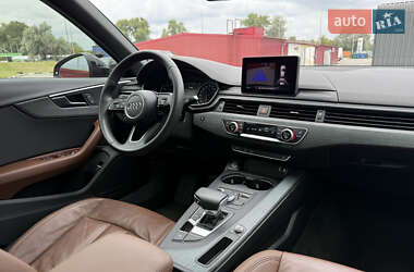 Седан Audi A4 2017 в 