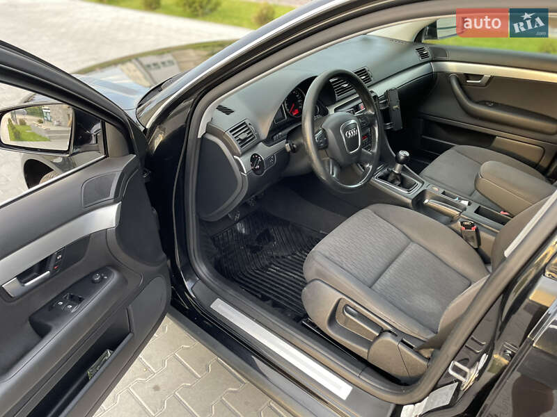 Універсал Audi A4 2006 в Рокитному