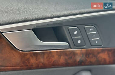 Седан Audi A4 2019 в 