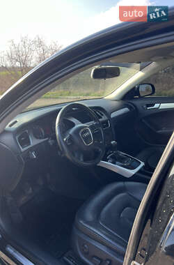 Седан Audi A4 2009 в 