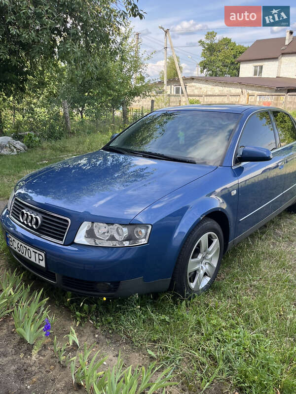 Седан Audi A4 2002 в Івано-Франково