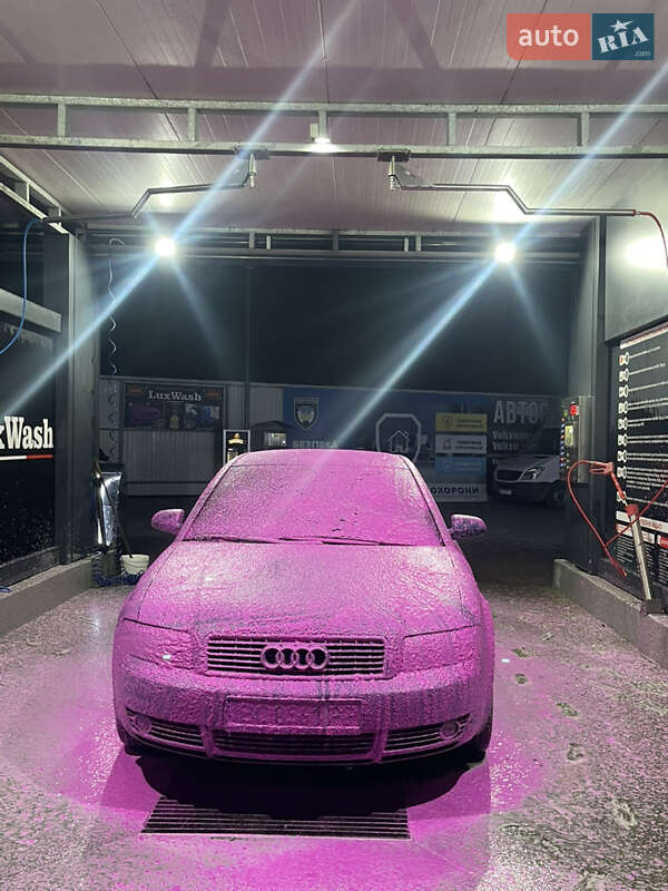 Седан Audi A4 2002 в Івано-Франково