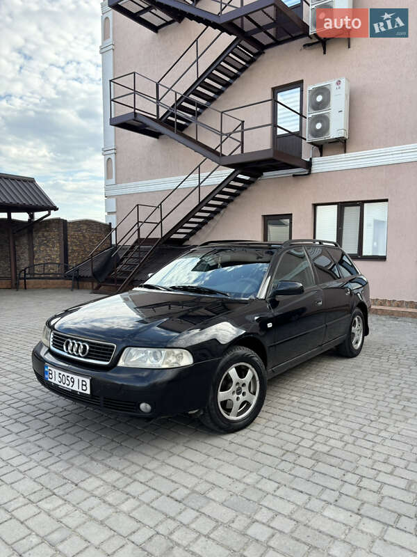 Универсал Audi A4 2001 в 