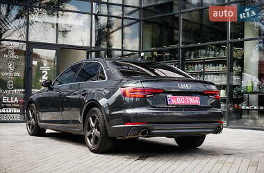 Седан Audi A4 2018 в 