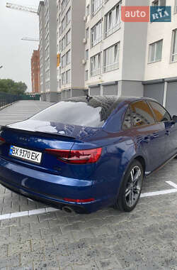 Седан Audi A4 2017 в 