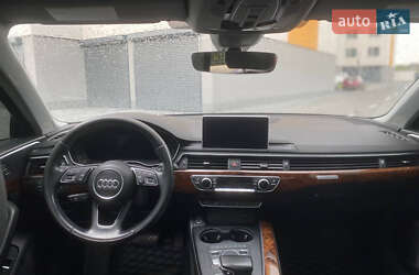 Седан Audi A4 2017 в 