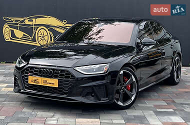 Седан Audi A4 2020 в Киеве