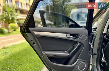 Седан Audi A4 2012 в 