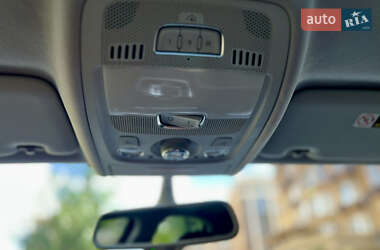 Седан Audi A4 2012 в 