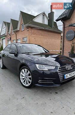 Седан Audi A4 2016 в 
