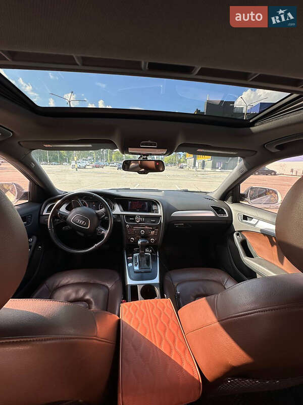 Седан Audi A4 2012 в Киеве