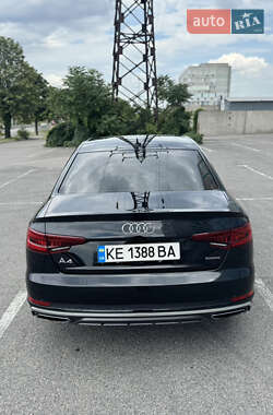Седан Audi A4 2018 в 