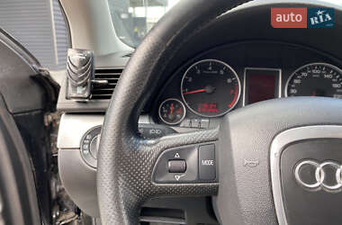 Седан Audi A4 2005 в 