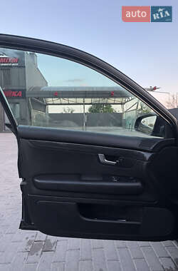 Универсал Audi A4 2004 в 