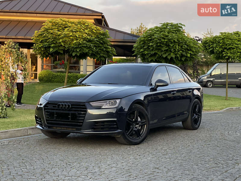 Audi A4 2017