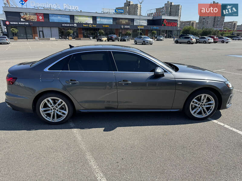 Седан Audi A4 2021 в Києві
