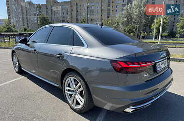 Седан Audi A4 2021 в 