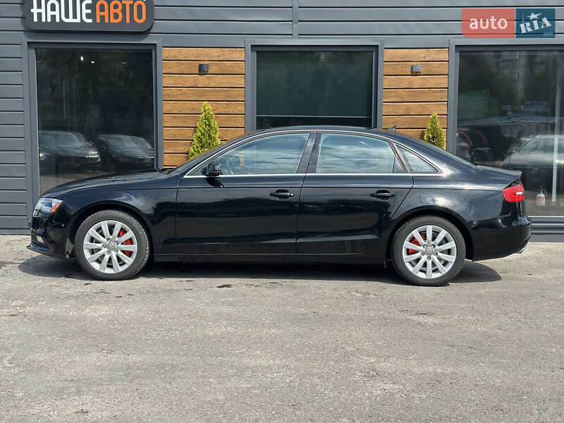 Седан Audi A4 2013 в Шептицькому