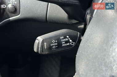 Седан Audi A4 2013 в 