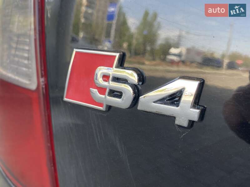 Універсал Audi A4 2003 в Миколаєві