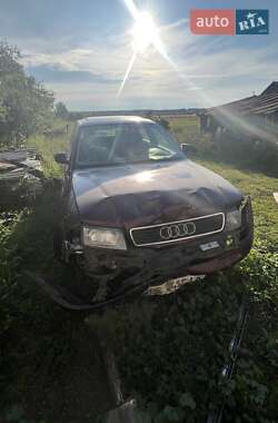 Седан Audi A4 1996 в 