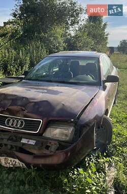 Седан Audi A4 1996 в 