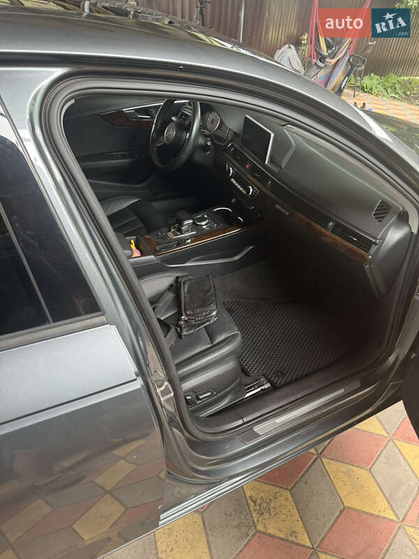 Седан Audi A4 2016 в Пирятине