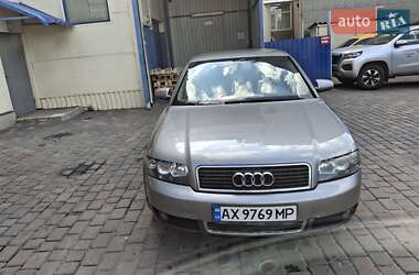 Седан Audi A4 2003 в 