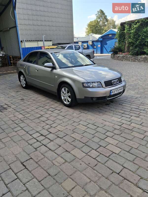 Audi A4 2003