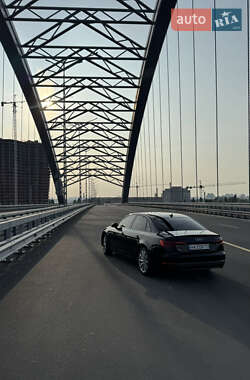 Седан Audi A4 2016 в 