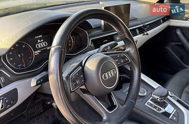Седан Audi A4 2016 в 